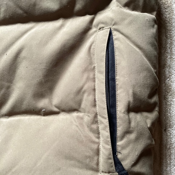 Champion Down Vest XXL - Picture 5 of 6